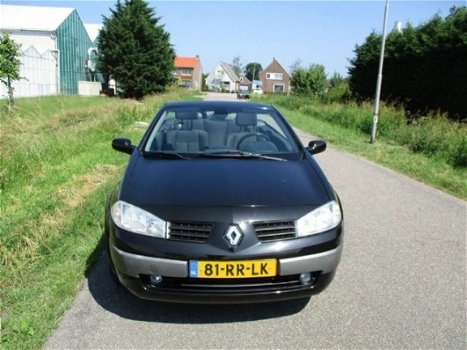 Renault Mégane coupé cabriolet - Mégane 2.0-16V Privilège Luxe - 1