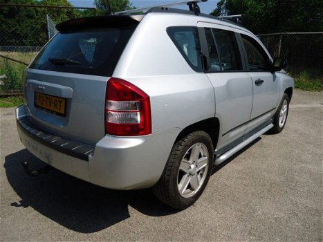 Jeep Compass - 2.4 4X4 LIMITED 170 PK / NAVIGATIE / PARROT / CLIMATE CONTROL / CRUISE CONTROL / ELEK - 1