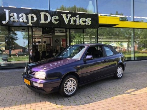 Volkswagen Golf Cabriolet - 1.8 66KW ROLLING STONES - 1