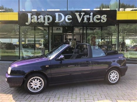 Volkswagen Golf Cabriolet - 1.8 66KW ROLLING STONES - 1