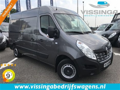 Renault Master - T33 2.3 dCi L2H2 130 pk 15.868 km - 1