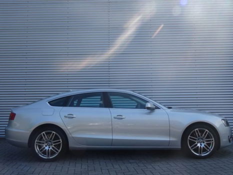 Audi A5 - 2.0 TDI AUT. PRO LINE / NAVI / XENON / CRUISE / PDC V+A - 1