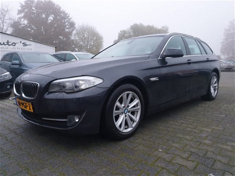 BMW 5-serie Touring - 520D *MOTOR DEFECT* AUT. EXECUTIVE *XENON+LEDER+NAVI+PDC+ECC - 1