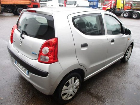 Nissan Pixo - 1.0 Van , 5 doors - 1