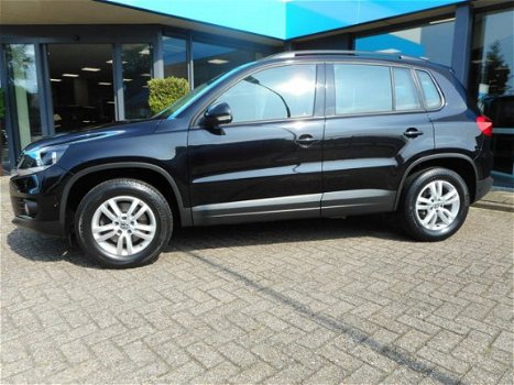 Volkswagen Tiguan - 1.4 TSI Comfort&Design - 1