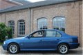 BMW 5-serie - 520D EXECUTIVE Youngtimer, 1e eigenaar, Dealeronderhouden, Leder, ECC Clima, Cruise - 1 - Thumbnail