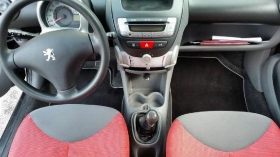 Peugeot 107 - 1.0/Airco/Elektra pakket/Nw Apk/Garantie/78000 - 1