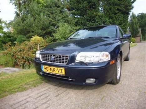 Volvo S80 - D5 kinetic Young timer - 1