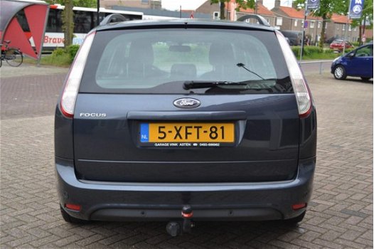 Ford Focus - 1.6 | Airco | Lichtmetalen velgen | Trekhaak - 1