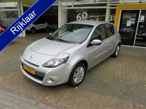 Renault Clio - 1.2 COLLECTION Airco Trekhaak Cpv Elektr.ramen Rijklaar Lichtm.velgen - 1