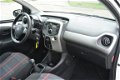 Peugeot 108 - 1.0 E-VTI ACTIVE ORG NL 5-Deurs BJ 2016 AIRCO, LED, Bluetooth - 1 - Thumbnail