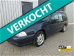 Volvo V70 - 2.5 TDI V-Line Airco Cruise Control 1e Eigenaar - 1 - Thumbnail