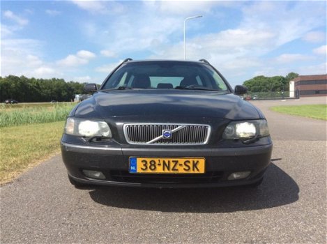 Volvo V70 - 2.4 D5 Geartronic Black Sapphire Edition II LEER XENON - 1