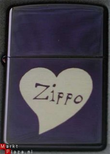 Zippo Aanster met Hart Mood Indigo finish 2003 NIEUW G214