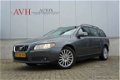 Volvo V70 - 2.4d kinetic 120kW - 1 - Thumbnail