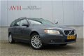 Volvo V70 - 2.4d kinetic 120kW - 1 - Thumbnail