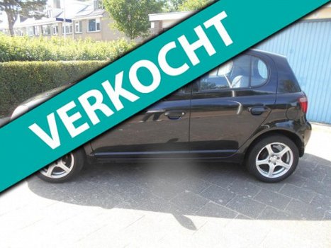 Toyota Yaris - 1.3-16V VVT-i Luna SUPER MOOIE AUTO - 1