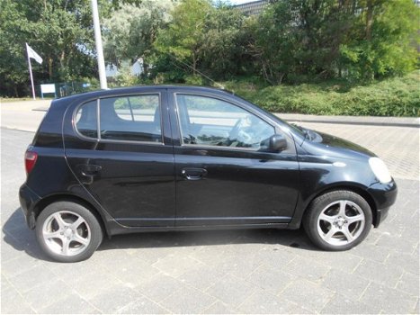 Toyota Yaris - 1.3-16V VVT-i Luna SUPER MOOIE AUTO - 1