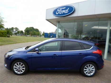 Ford Focus - 1.0-125pk EcoBoost Titanium. Climate control, Navigatie - 1