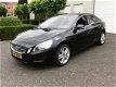 Volvo S60 - 1.6 T3 Momentum Automaat Leder Navi Xenon 1e Eigenaar - 1 - Thumbnail