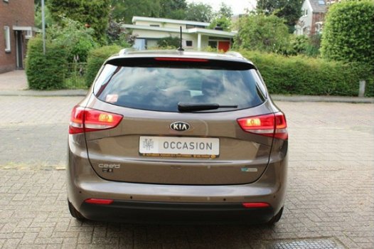 Kia Cee'd - 1.6 GDI DynamicLine SW - 1