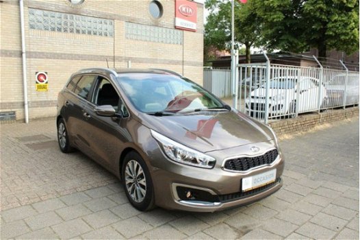 Kia Cee'd - 1.6 GDI DynamicLine SW - 1