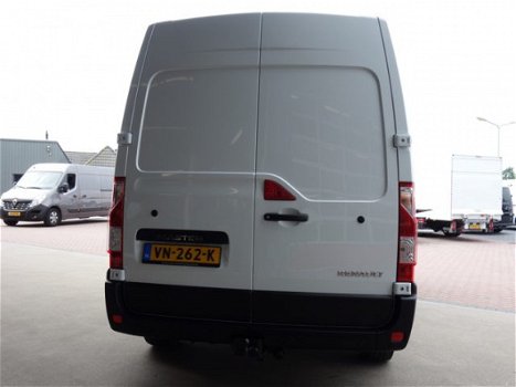 Renault Master - T35 2.3 DCI 125PK L2H2 Airco/Navi/Trekhaak - 1