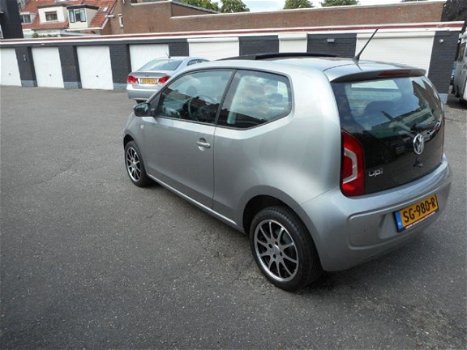 Volkswagen Up! - 1.0 high up BlueMotion - 1