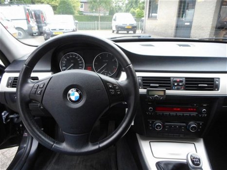 BMW 3-serie Touring - 318D CORPORATE LEASE HIGH EXECUTIVE - 1