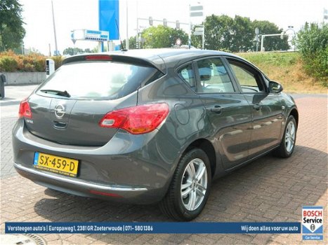 Opel Astra - 1.6 ECOTEC 115PK 5DRS Selection - 1