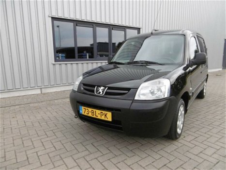 Peugeot Partner - 170C 1.9 D Avantage Zwart Marge Auto - 1