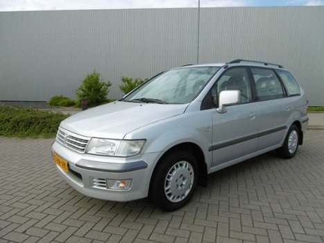 Mitsubishi Space Wagon - 2.4 GDI GLXi 6p. Persoons Automaat Airco - 1