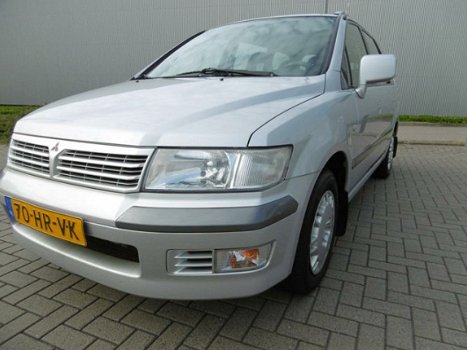 Mitsubishi Space Wagon - 2.4 GDI GLXi 6p. Persoons Automaat Airco - 1