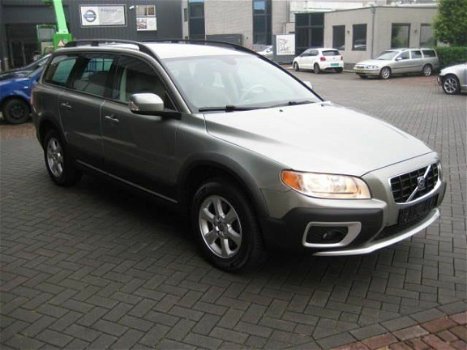 Volvo XC70 - XC70 D5 Geartronic Momentum - 1