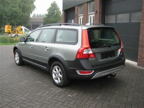 Volvo XC70 - XC70 D5 Geartronic Momentum - 1