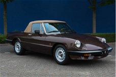 Alfa Romeo Spider - 2.0