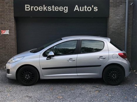 Peugeot 207 - 1.4 XR Boekjescompleet/Keurigonderhouden - 1