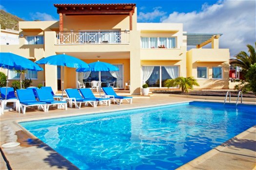 LUXUS VILLA WITH PRIVATE POOL - ROQUE DEL CONDE - TENERIFE - 1