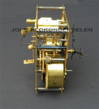 === Regulateur uurwerk = Junghans B 05 = oud === 37488 - 5