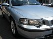 Volvo V70 - 2.4t AWD Geartronic - 1 - Thumbnail