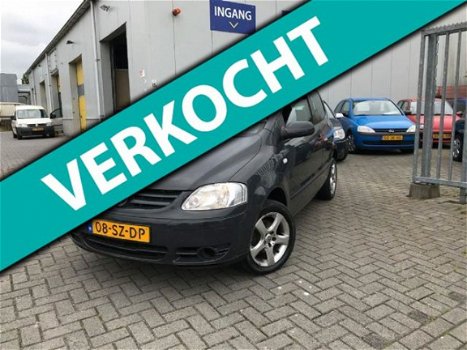 Volkswagen Fox - 1.4 Trendline - 1