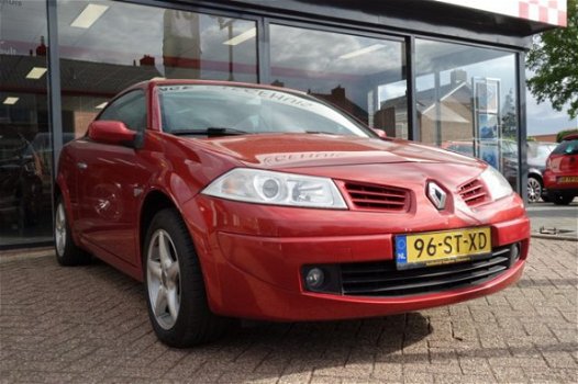 Renault Mégane - MEGANE CC 1.6 16V DYNAMIQUE LUX - 1