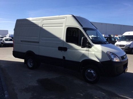 Iveco Daily - Airco 35 C 13V 330 H2 Trekhaak & Opstap 3500 kg Lease per maand €321. voor 3 jaar - 1