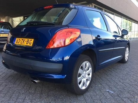 Peugeot 207 - 1.4 VTi XS - 1