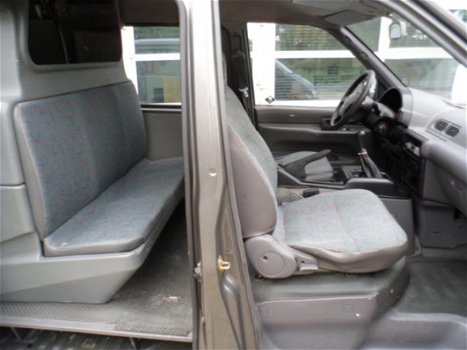 Nissan Vanette - Cargo 2.3D DOKA - Dubbelcabine - 1