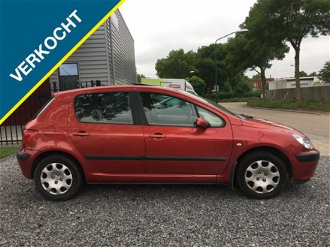 Peugeot 307 - 1.6-16V XT - 1