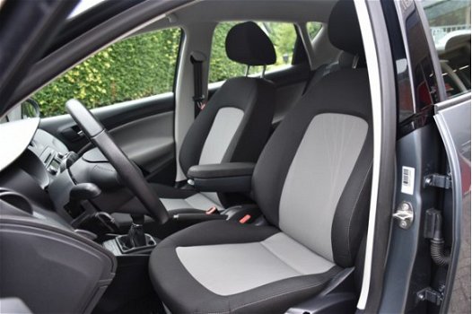 Seat Ibiza - 1.2 TSI Style 105PK Navigatie - 1