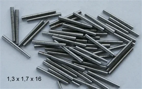 100 voorsteekstiften / conische pennen. nr. 0502 0.75x1.15-14mm € 7,50 - 0