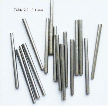 100 voorsteekstiften / conische pennen. nr. 0602 0.80x1.20-14mm € 7,50 - 2