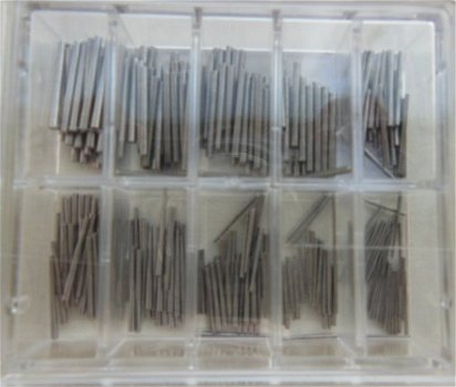 100 voorsteekstiften / conische pennen. nr. 0602 0.80x1.20-14mm € 7,50 - 6
